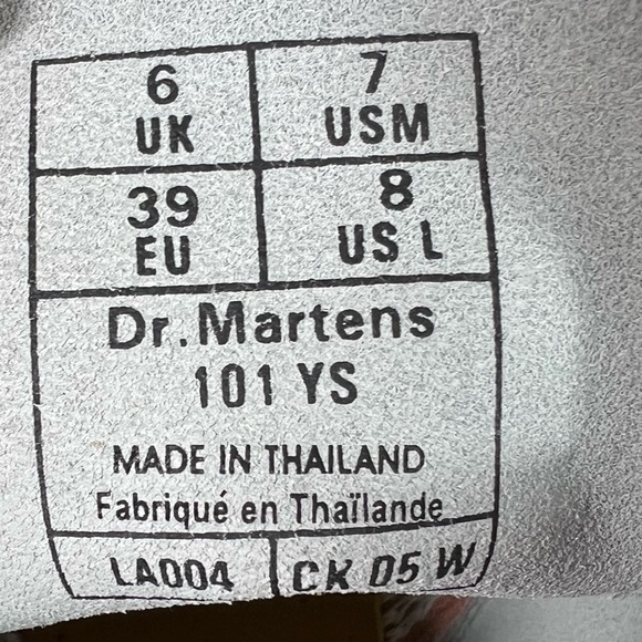 New Dr. Martens 101 YS Yellow Stitch Smooth Leather Ankle Boots - Picture 12 of 12